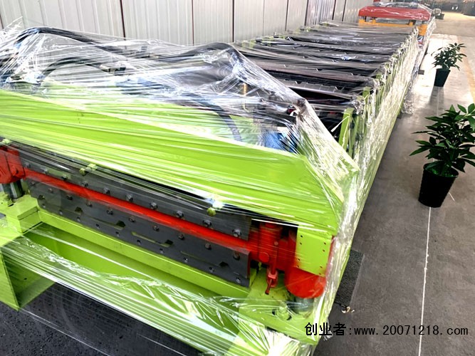 沛县沧州泊头红旗压瓦机设备有限公司回收二手岩棉泡沫复合板机☏13833732866