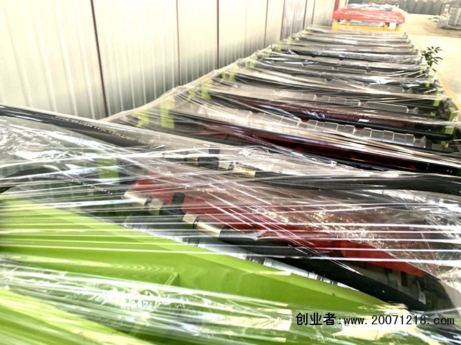 武汉彩钢压瓦机生产厂家☏13803250766海南省海口市河北华泰压瓦机设备有限公司