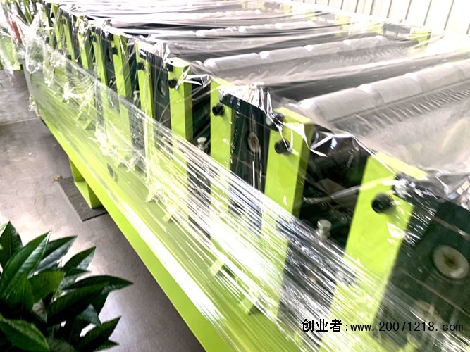 武汉市硚口区中国华泰压瓦机设备有限公司新余彩石金属瓦设备☎13803238458