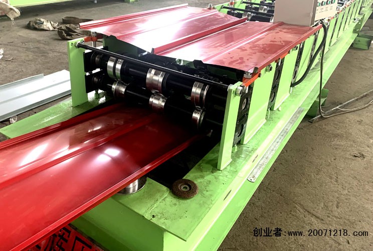 二手c型钢机有多沉☏13833744006中国沧州红旗压瓦机设备有限公司昌都地区八宿县