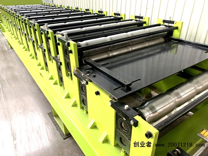 太仆寺旗中国沧州红旗压瓦机设备有限公司自制c型钢打磨机视频☎15632773159