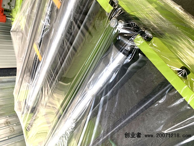 二手C型钢机多少钱☏13833790372河北沧州华泰压瓦机设备有限公司重庆奉节县
