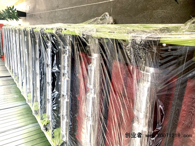 出售岩棉泡沫复合板机☏15833768669衡阳市珠晖区中国沧州华泰压瓦机设备有限公司