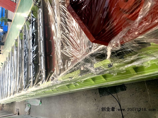 汉阳区彩钢压瓦机生产厂家☏15632773159中国华泰压瓦机设备有限公司郴州市临武县