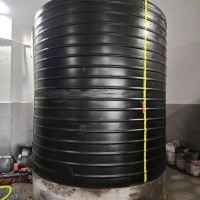 采用加厚型大容量塑料水塔 耐用