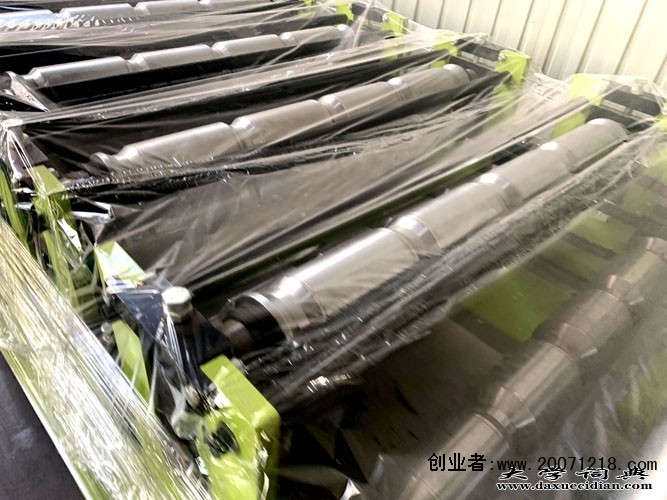 河北沧州市泊头市浩洋机械制造有限公司郑州高空彩钢压瓦机价格@超低价