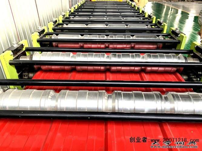 买二手复合板机需要注意的现货供应商@河北沧州泊头市浩洋高端压瓦机生产厂