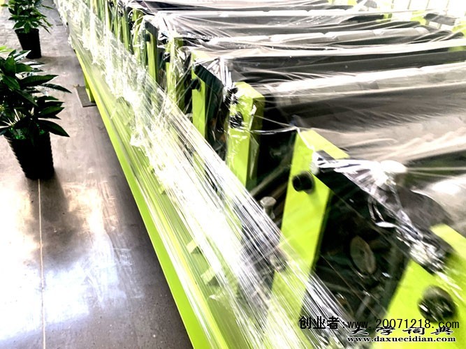 中卫彩钢瓦设备价格厂家直销@沧州市浩洋机械生产厂