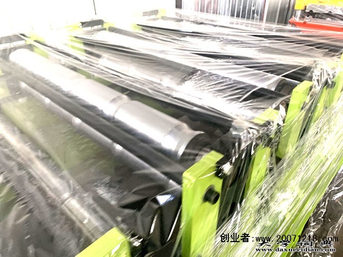中国河北省沧州泊头市浩洋高端压瓦机制造有限公司天津c型钢机出售@厂家代理