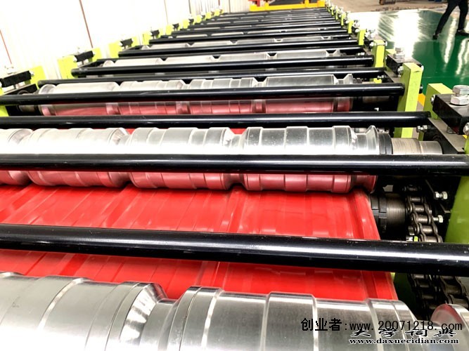 常州彩石金属瓦设备厂家厂家直销@河北省沧州市浩洋高端压瓦机实体企业