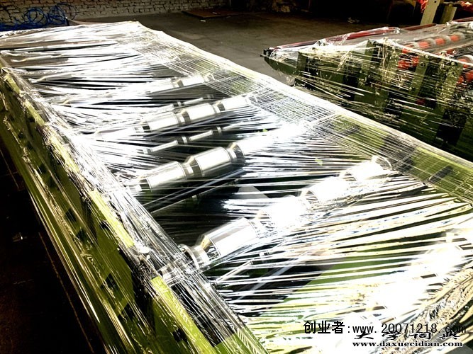 中国河北沧州浩洋机械实体生产厂好用的彩钢压瓦机@专业批发